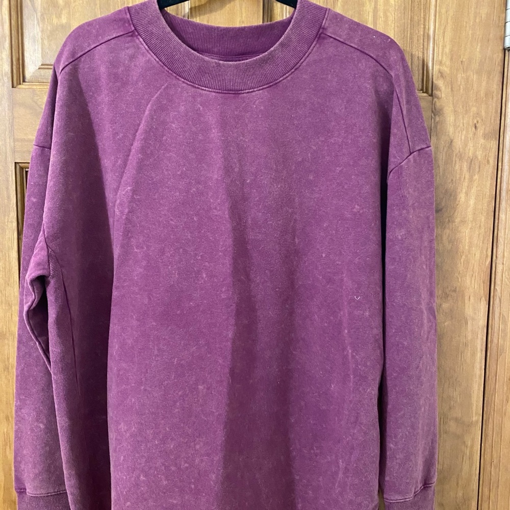 All in motion lightweight crewneck